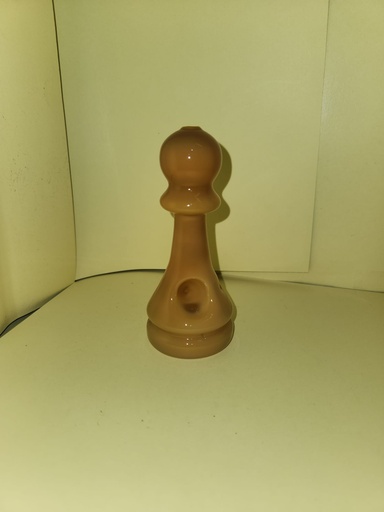 [INTREF00340] CHESS PIECE HAND PIPE BROWN